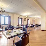 Regal Park Hotel