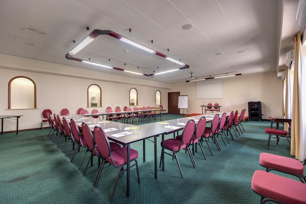 Regal Park 4* Rom